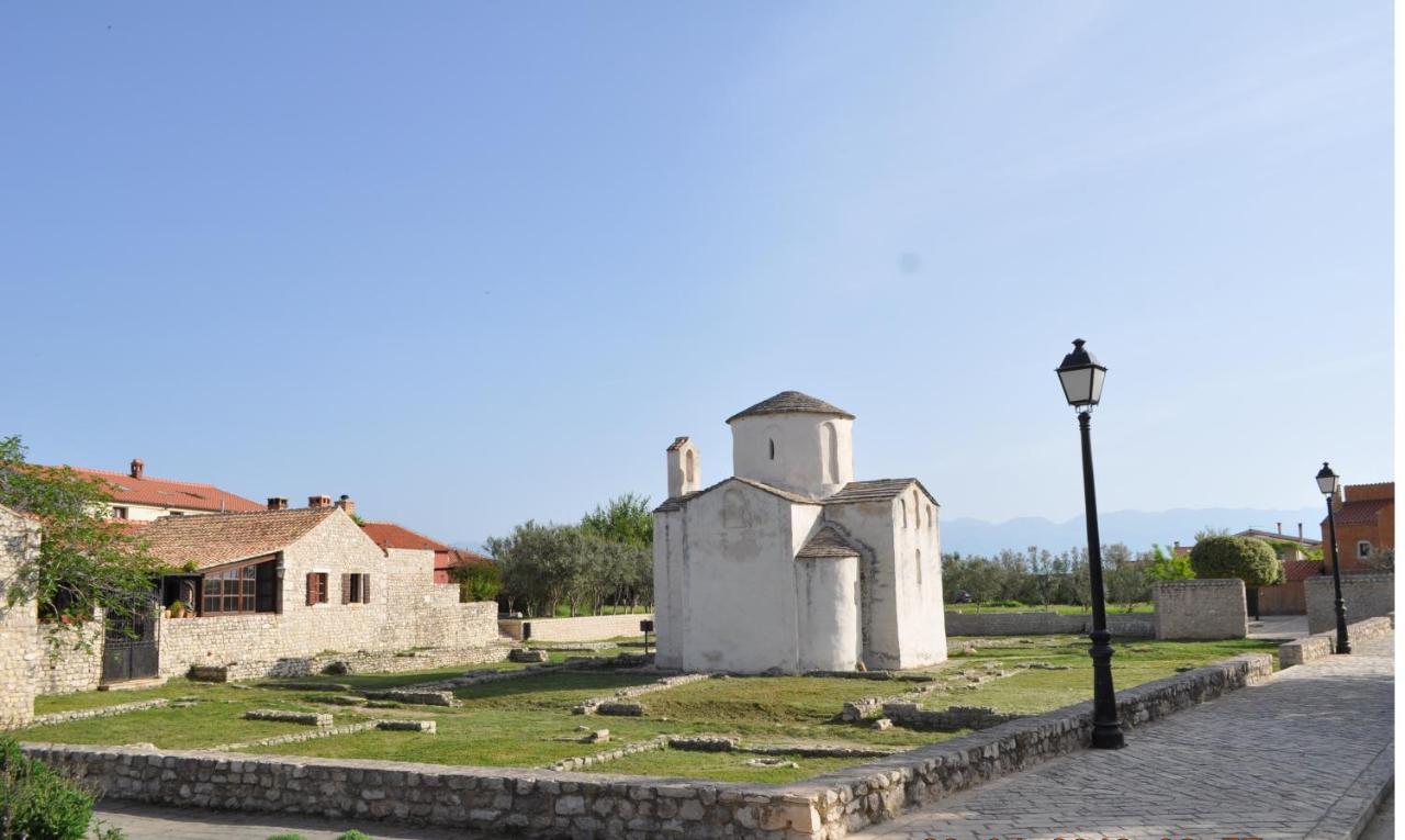 Familien Ferienhaus Vir Croatia 150M Strand Restaurant Einkaufen エクステリア 写真